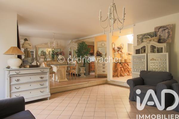 Maison à vendre 5 pièces 136 m² Sainte-Geneviève-des-Bois