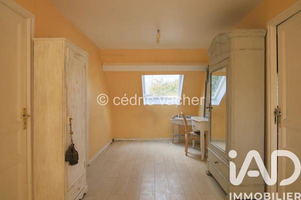 Maison à vendre 5 pièces 136 m² Sainte-Geneviève-des-Bois