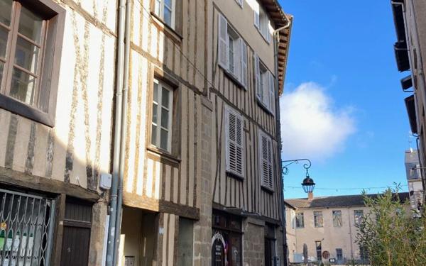 Appartement à louer    1 pièce •  Limoges