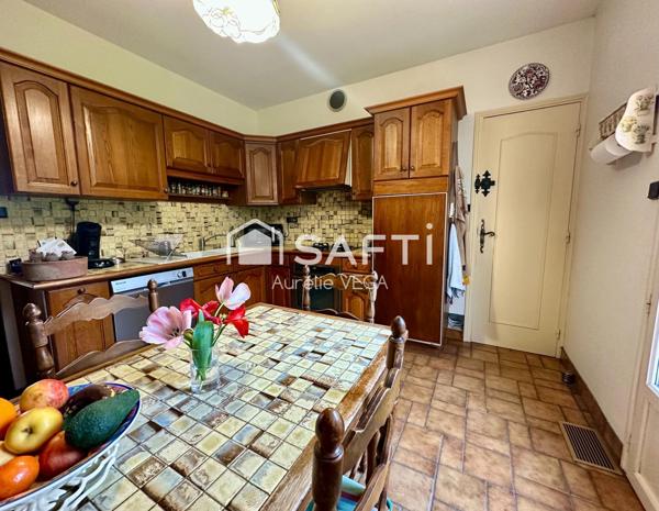 Mirepoix - T6 avec grand garage et jardin