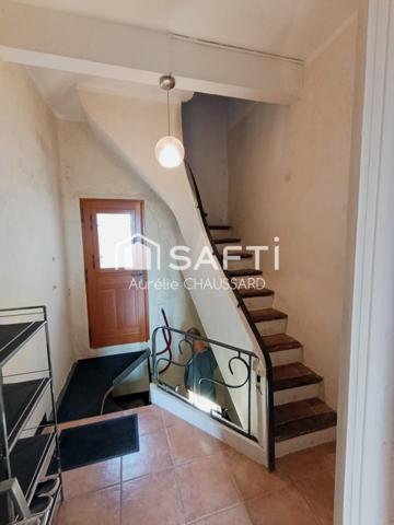 Maison de village 3 chambres jardin piscine