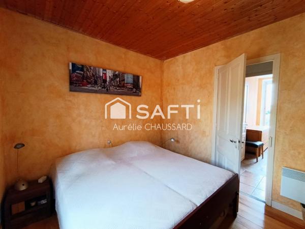 Maison de village 3 chambres jardin piscine