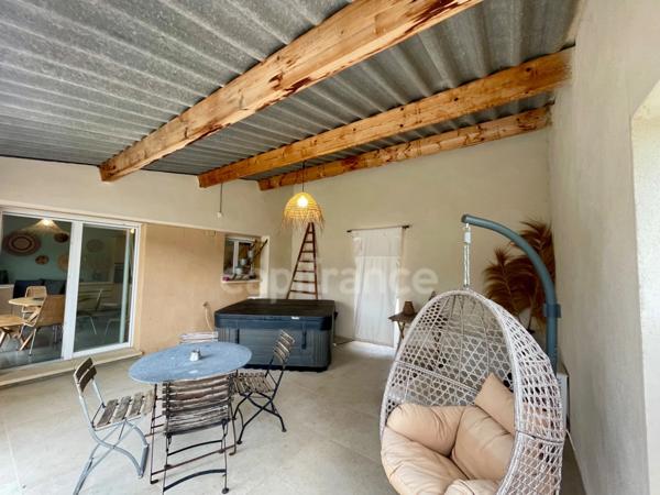 Propriété d’exception sur les hauteurs d’Apt – Vue, calme et potentiel rare