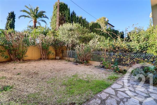 Appartement à vendre  2 pièces - 37,28 m2 ST RAPHAEL - 83