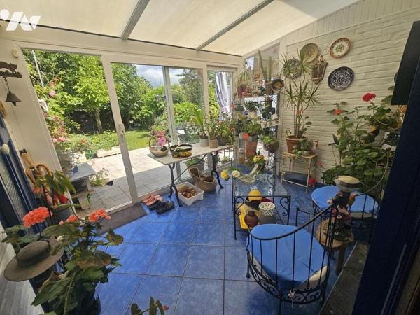 ORCHIES MAISON JARDIN CARPORT 