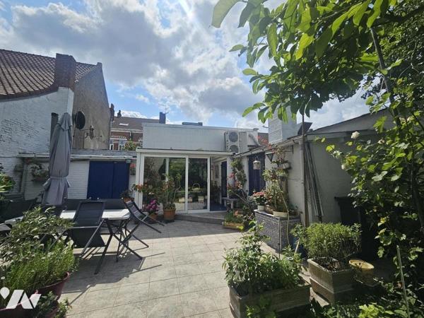 ORCHIES MAISON JARDIN CARPORT 