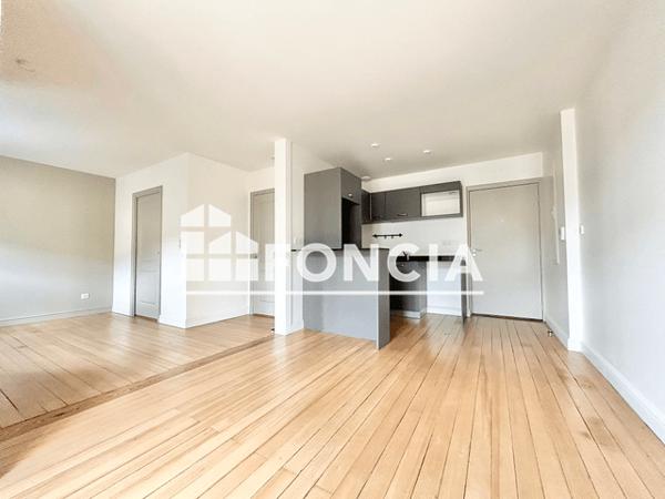 Location Studio 30.58 m² - 17 REMPART SAINT THIEBAULT Metz 57000