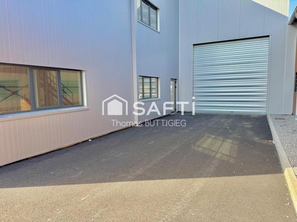 Local 800m2 Aigrefeuille-sur-Maine