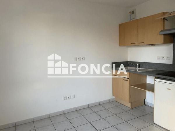 Location Studio 33.99 m² - DE LA SIXIEME HEURE, DE LA JOI Amiens 80000