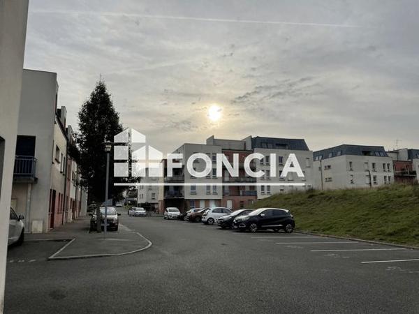 Location Studio 33.99 m² - DE LA SIXIEME HEURE, DE LA JOI Amiens 80000