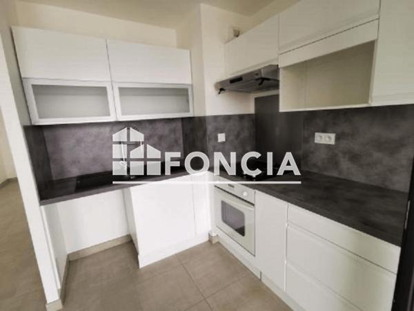 Location Appartement 3 pièces 61.2 m² - RUE DE LA BLANCHETIERE Nantes 44300