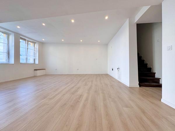 Maison individuelle entièrement rénovée, climatisée - 6 pièces (148 m2)