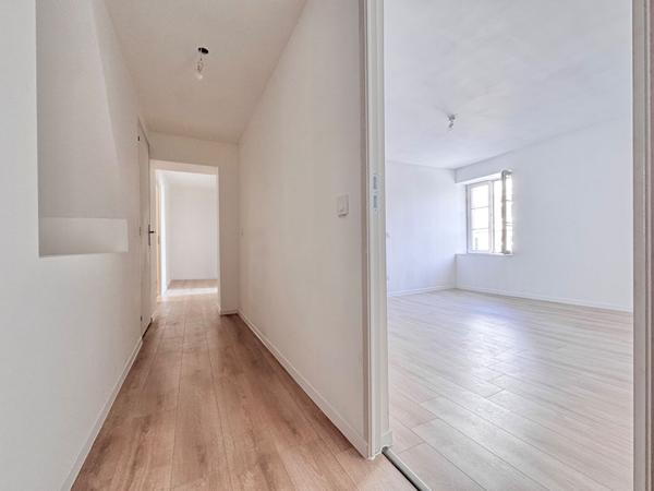 Maison individuelle entièrement rénovée, climatisée - 6 pièces (148 m2)