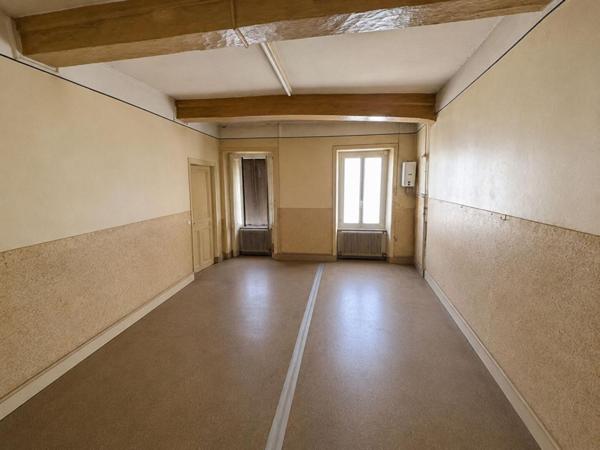 Maison de bourg Regny 115.76 m2