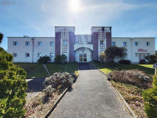 Murs commerciaux à vendre à Merlines en Corrèze (19340), ref : UM 1311