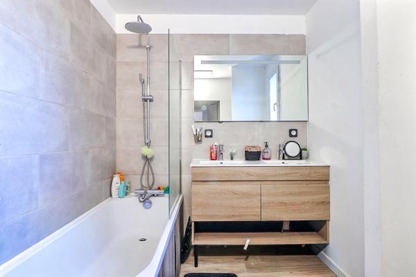 Maison 4 pièces - 73 m² Exclusivité efficity