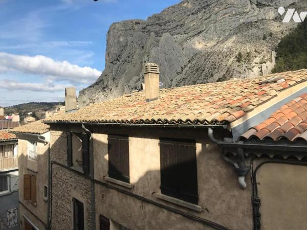 Maison de ville au centre de SISTERON