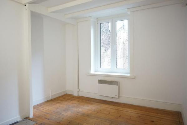 A LOUER : T2 à LILLE • Vieux lille • 845 € CC • Réf. G313-1