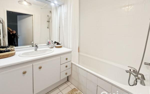 Appartement à vendre    3 pièces • 69,17 m2 Cergy