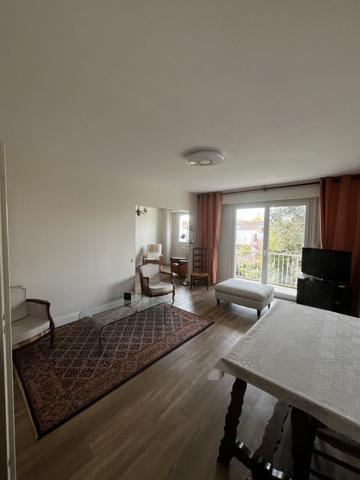 Quartier La Genette La Rochelle : grand T3 meublé