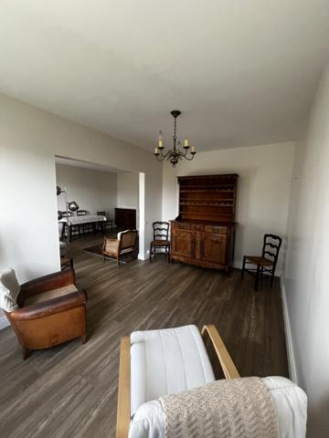 Quartier La Genette La Rochelle : grand T3 meublé