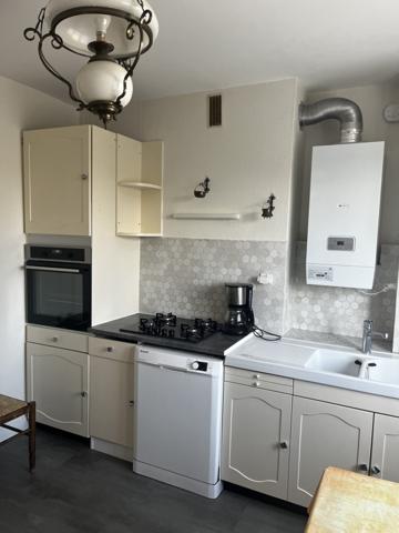 Quartier La Genette La Rochelle : grand T3 meublé