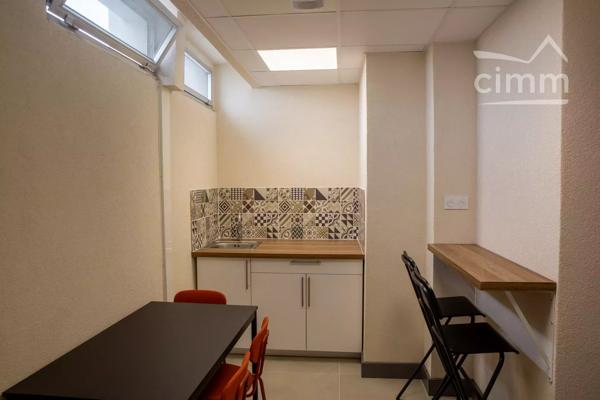 ORLÉANS CENTRE – PLATEAU DE BUREAUX NEUFS 261 m² – IDÉAL PÔLE SANTÉ OU PROFESSIONS LIBÉRALES
