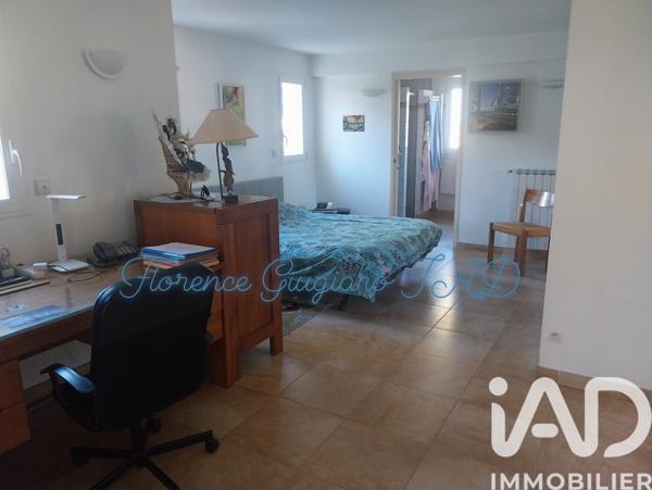Maison à vendre 8 pièces 292 m² Sanary-sur-Mer