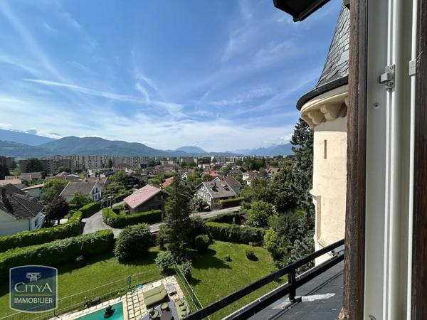 Appartement à louer 6 pièces 121.66m² Corenc (38700)