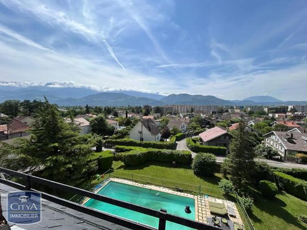 Appartement à louer 6 pièces 121.66m² Corenc (38700)