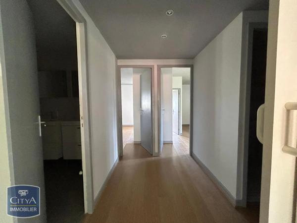 Appartement à louer 6 pièces 121.66m² Corenc (38700)