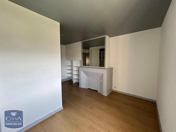 Appartement à louer 6 pièces 121.66m² Corenc (38700)