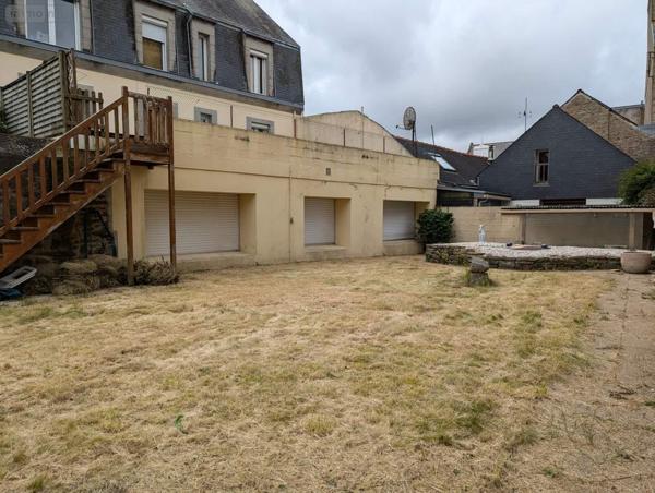 Immeuble à vendre à Douarnenez dans le Finistère (29100), ref : 011/134   
CENTRE-VILLE