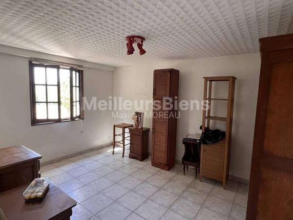 Maison  180 m2 potentiel - BOURG SOUS LA ROCHE