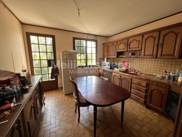 Maison  180 m2 potentiel - BOURG SOUS LA ROCHE