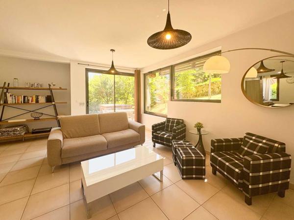 Maison contemporaine - Sarlat-la-caneda SARLAT- Maison de ville avec terrasse