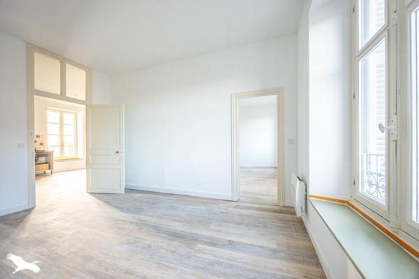 Appartement à vendre |  Fontenay-le-Comte |  6 pièces | 140 m²