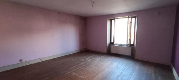 Maison 172.81 m2 et dépendances