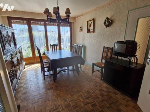 Maison à vendre à Acigné (35690) en Ille-et-Vilaine (35)
Votre office notarial vous propose à ...