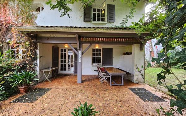 Maison à vendre    14 pièces •  Saint-Martin-d'Oney