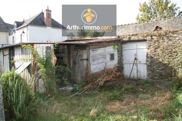 Vente                                                      Maison
                        
                     4 pièces                      101 m2                     à Josselin