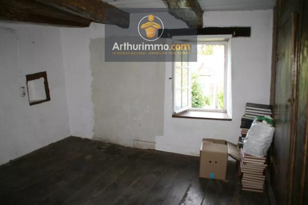 Vente                                                      Maison
                        
                     4 pièces                      101 m2                     à Josselin