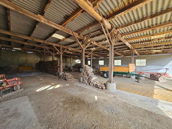 Ancienne propriété agricole avec dépendances au calme Eauze