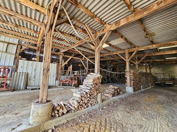Ancienne propriété agricole avec dépendances au calme Eauze