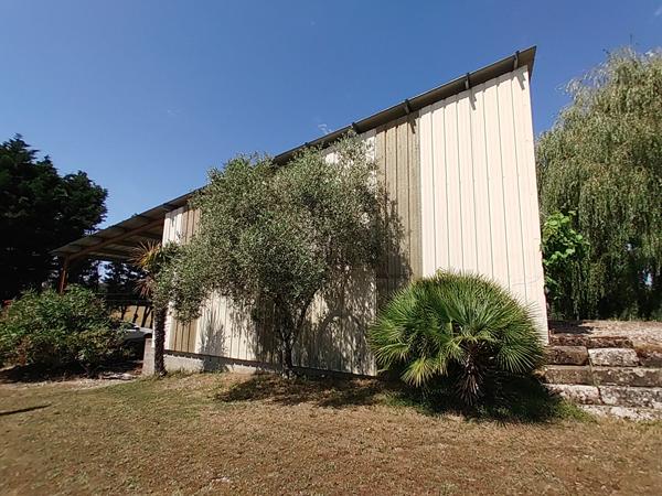 Ancienne propriété agricole avec dépendances au calme Eauze