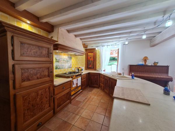 Propriété en pierre aux portes de Lectoure Lectoure