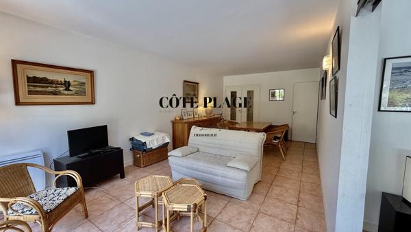 Royan (17200) Vaux-sur-mer, Plage de Nauzan, Appartement T3 RDJ au prix de 285.000€ HAI