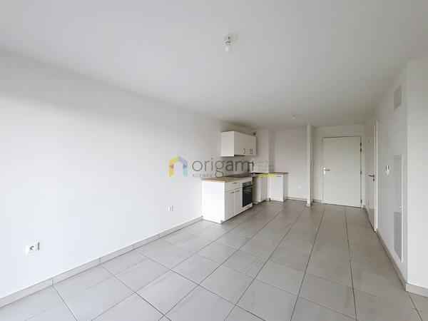 ILLKIRCH - Agréable F2 récent