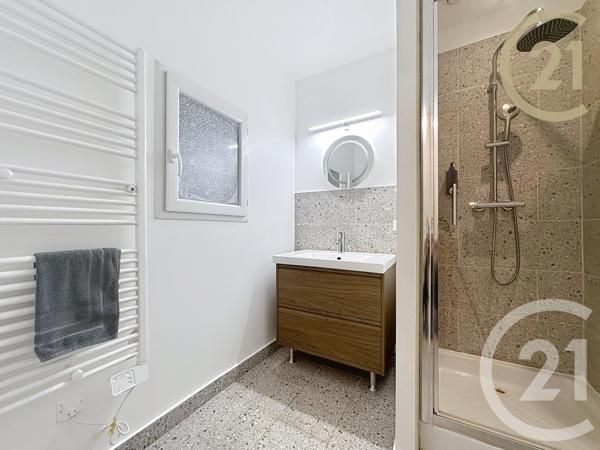 Appartement T3 à vendre  3 pièces - 62,84 m2 MONTELIMAR - 26