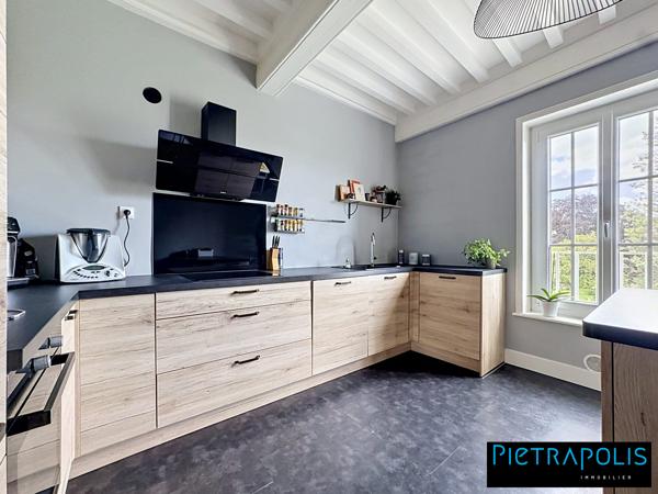 T4 de 152m2 + Loggia + Garage avec très grande pièce de vie
